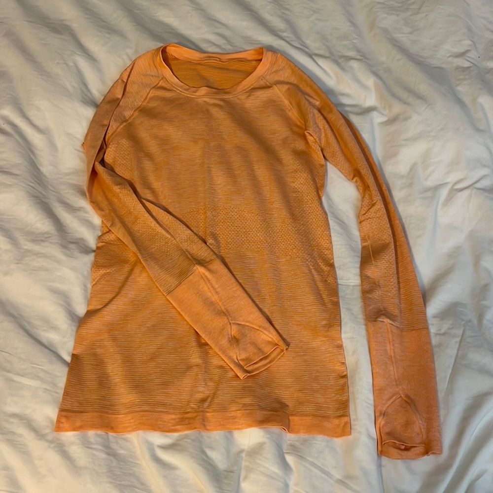 Lululemon long sleeve swiftly tech 2.0